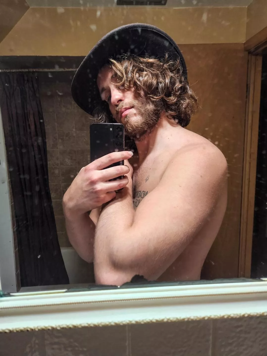 Your shy Lebanese boyfriend