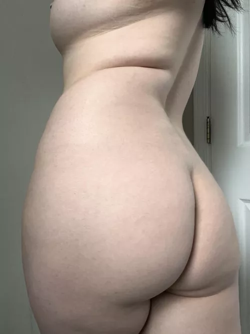 Your treat this Halloween -👻