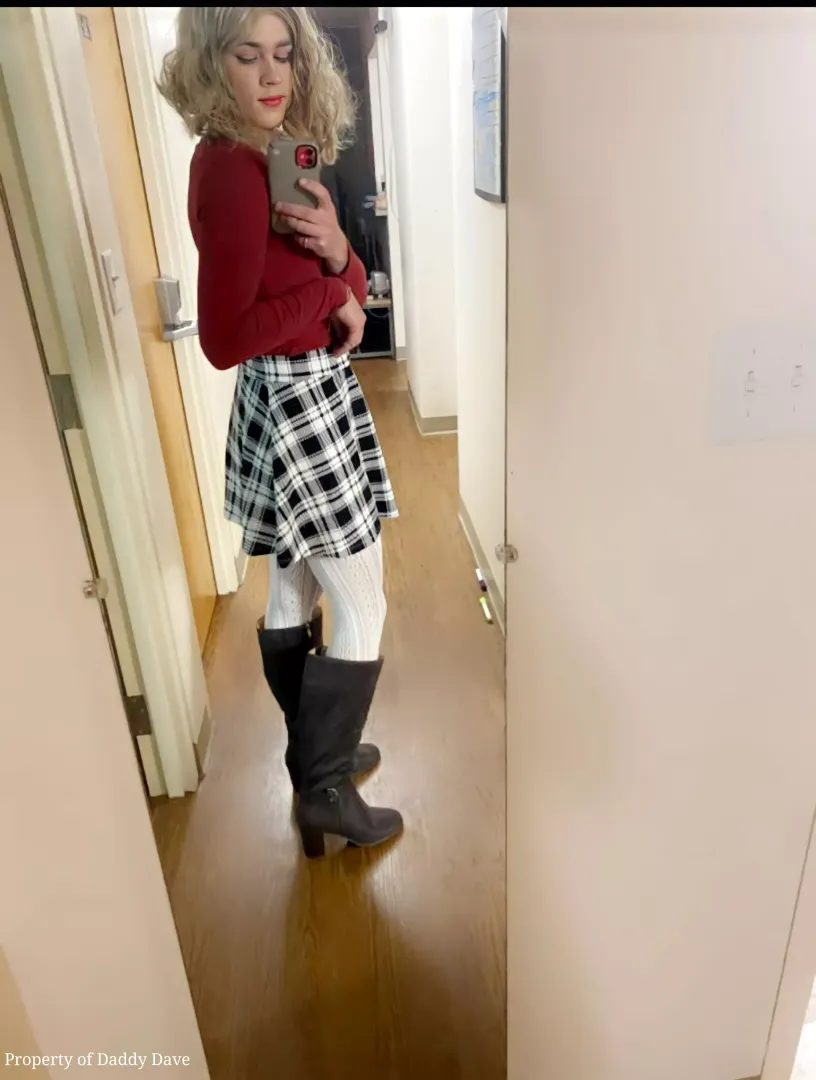 You're at the point of no return sissy when you spend your Saturdays at home dressed up and dolled Rose😏