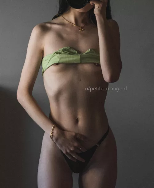 You’ve never seen a better tummy than this 🥰 [img]