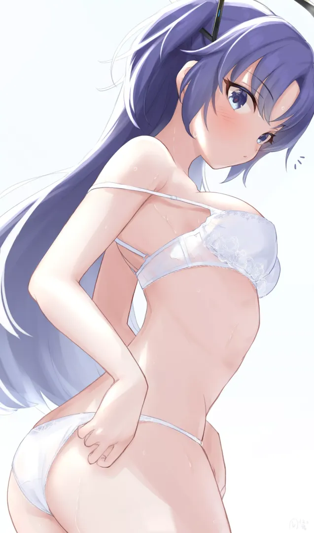 Yuuka in lingerie