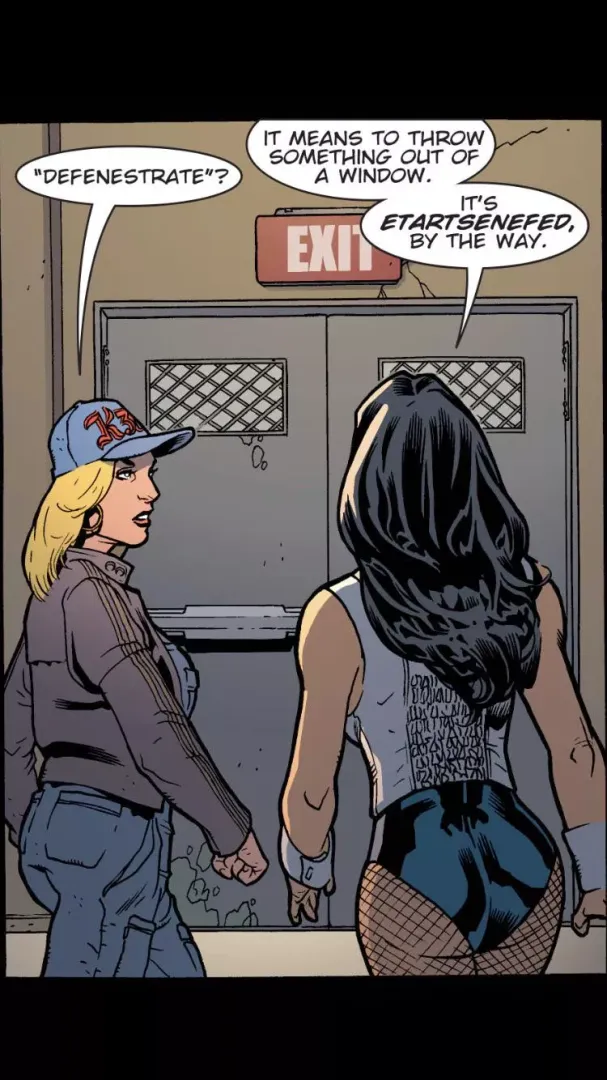Zatanna practicing spells [Zatanna #12]